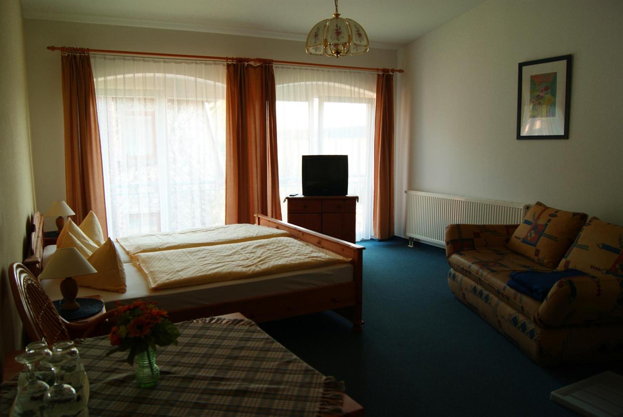 Pension Waldeck Goehren  Esterno foto